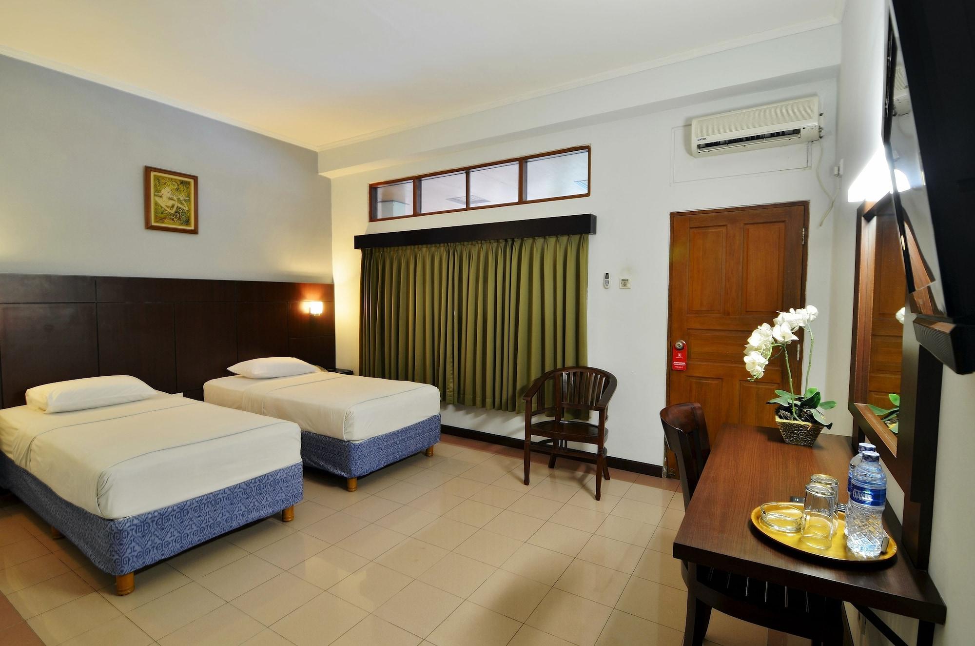 Rosani Hotel กูตา ภายนอก รูปภาพ