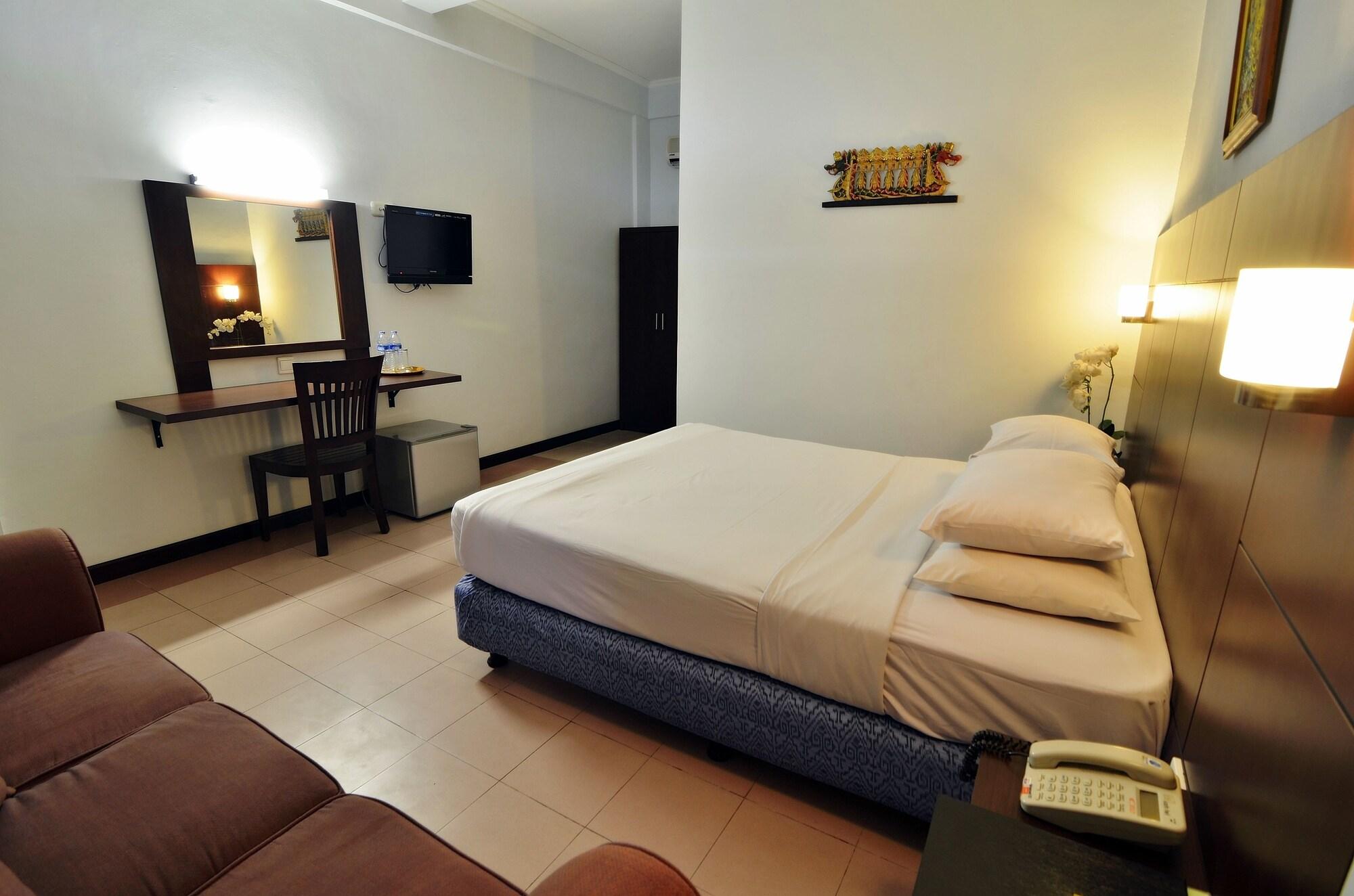 Rosani Hotel กูตา ภายนอก รูปภาพ