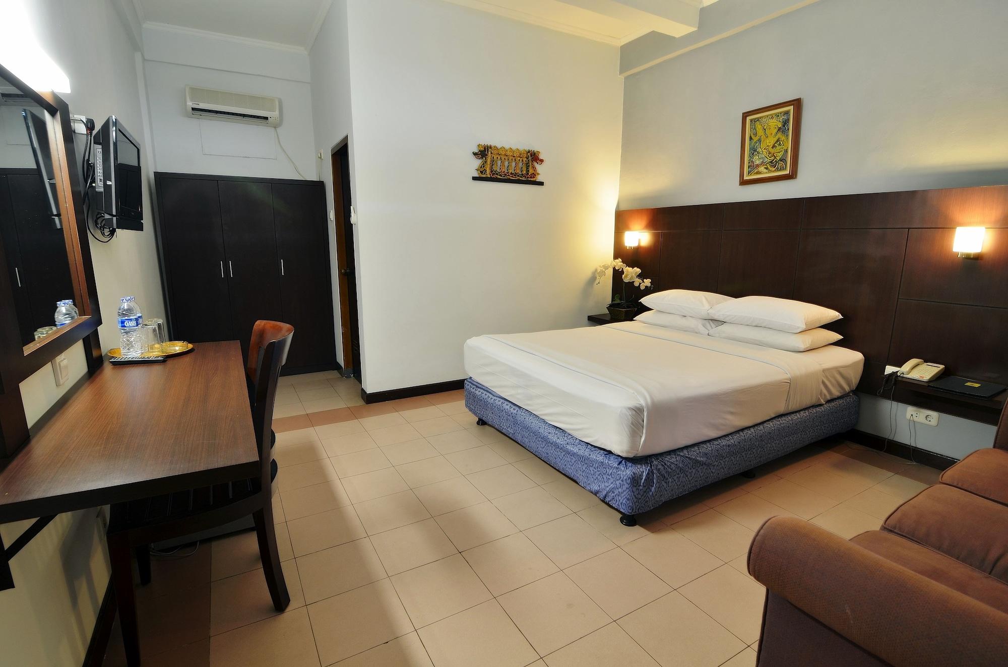 Rosani Hotel กูตา ภายนอก รูปภาพ