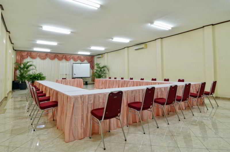 Rosani Hotel กูตา ภายนอก รูปภาพ
