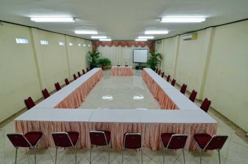 Rosani Hotel กูตา ภายนอก รูปภาพ