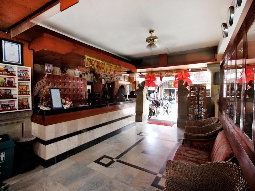 Rosani Hotel กูตา ภายนอก รูปภาพ