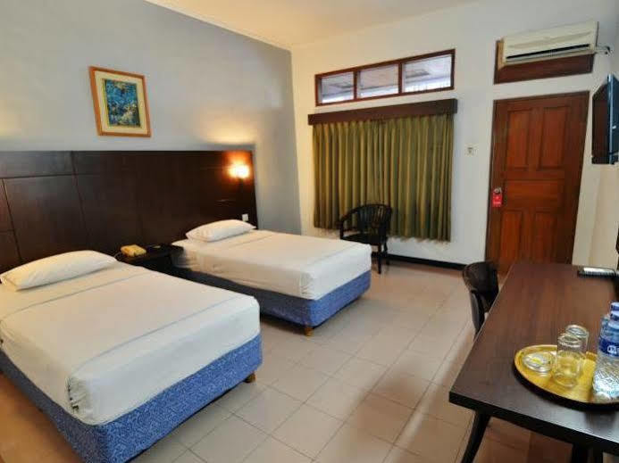 Rosani Hotel กูตา ภายนอก รูปภาพ